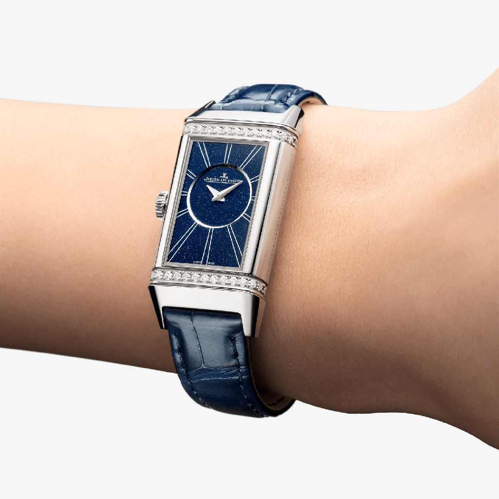 q3348420onwristback_31c54556-47b6-436b-a34e-582553686a8c.png
