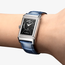 q2588422-on-wrist-back_1acfccdf-0d2d-4253-8d00-1d70f41a1f09.png