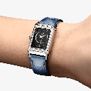 q2668432onwristback_0dfbd0f0-bd35-4e65-ad81-fc4f02948a60.png