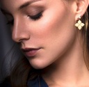 princess-flower-pendant-earrings-white-diamonds-yellow-white-18kt-gold-flower-pattern-1-1024x1003_eaf22850-eec3-45fe-9216-b6925dbdf8b8.jpg