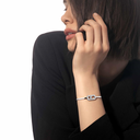 messika_paris_-_bracelet_jonc_so_move_pav_e_13428_w_1_1e037ee3-6954-4dfa-a24b-fedeb5e2116f.jpg