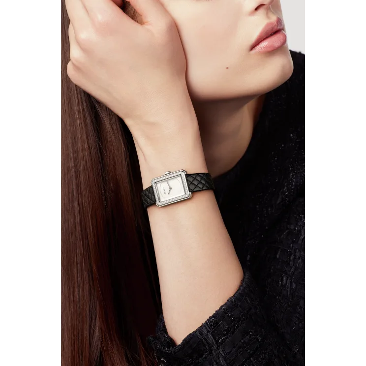 h6955_on_wrist_868f6570-08b5-472e-9c5d-835099c433ac.png
