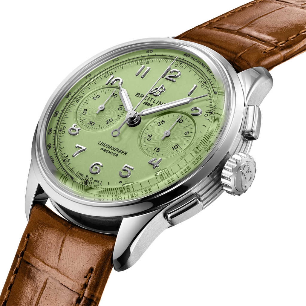ab0930d31l1p1-premier-b09-chronograph-40-three-quarter_9fbfbe26-7354-4ba2-8455-6ead2dd550d6.png
