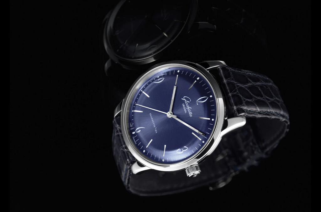 glashuette_original-w13952060204-detail-1-1240x820_ed4cd9fd-ec3e-44e6-adbb-995da851a8dd.png