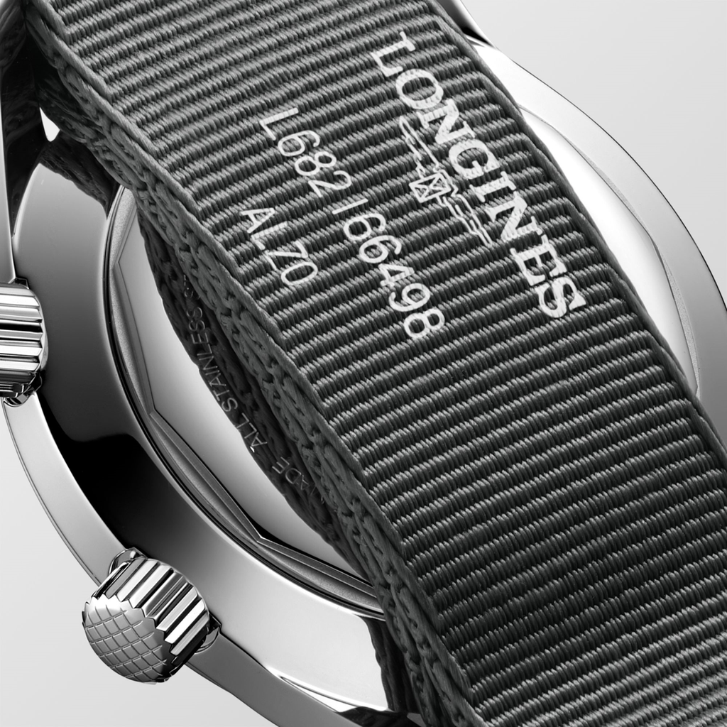 the-longines-legend-diver-watch-l3-774-4-70-2-detailed-view-2000x2000-103_672db002-aaa6-41ff-b36f-8425912051bf.jpg