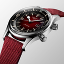 the-longines-legend-diver-watch-l3-374-4-40-2-detailed-view_4d3e179d-8e55-4d53-986b-d8593fd2b9b4.jpg