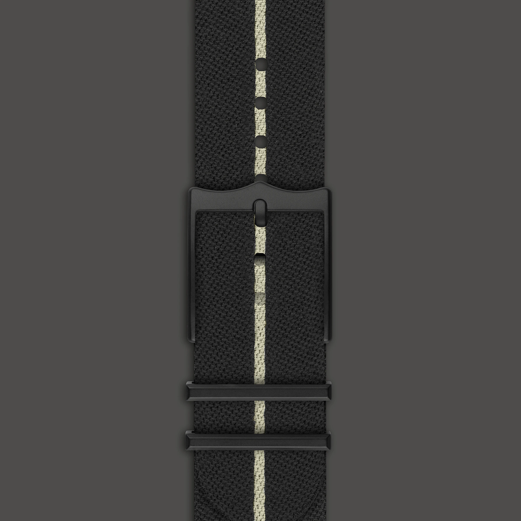tudor-m79210cnu-0001-ab__black_fabric_strap__52525_3ccbb029-b0e7-46e6-bdef-07e42ceb0486.png