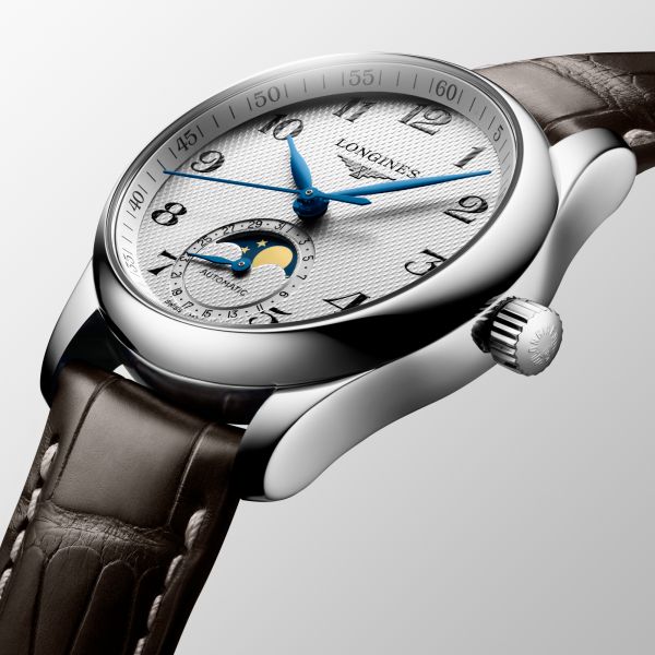 the-longines-master-collection-l2-409-4-78-3-detailed-view-2000x2000-1_14de32ab-5d15-46bf-a200-bea6f5b813da.jpg