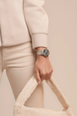 baume-et-mercier-riviera-m0a10661-mood-2_28a09f8a-7a5a-4d3e-97a0-11bc3e9d273d.png