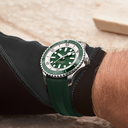 a17376a31l1s1-superocean-automatic-44-on-wrist_55dc542e-2c8a-4bcd-90d5-5793e1648f99.png