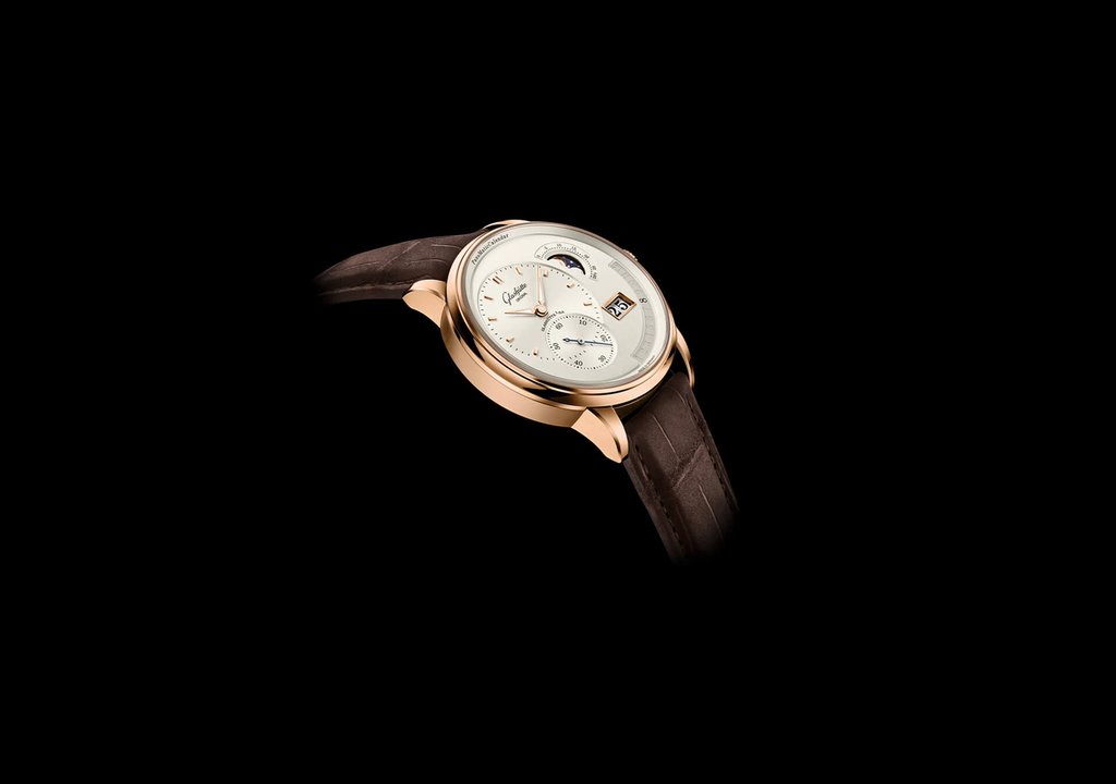 glashuette_original-w19209020562-desktop_1bd7d07f-a1c0-427f-aadf-02382714ee0b.png
