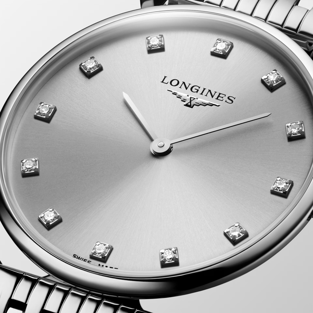 la-grande-classique-de-longines-l4-512-4-70-6-bottom-detailed-view-2000x2000-57-1733407815_04b4d8e1-4b92-4f65-804b-22f384c8ab6f.png