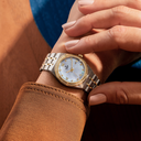 tudor-m28323-0001_f476c6e7-51cf-4975-98cb-69e7d97b3672.jpg