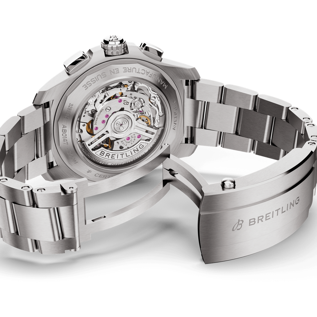 ab0147101c1a1-avenger-b01-chronograph-44-buckle_fafcdcb6-747f-4345-a0c0-2d93582a6a2b.png