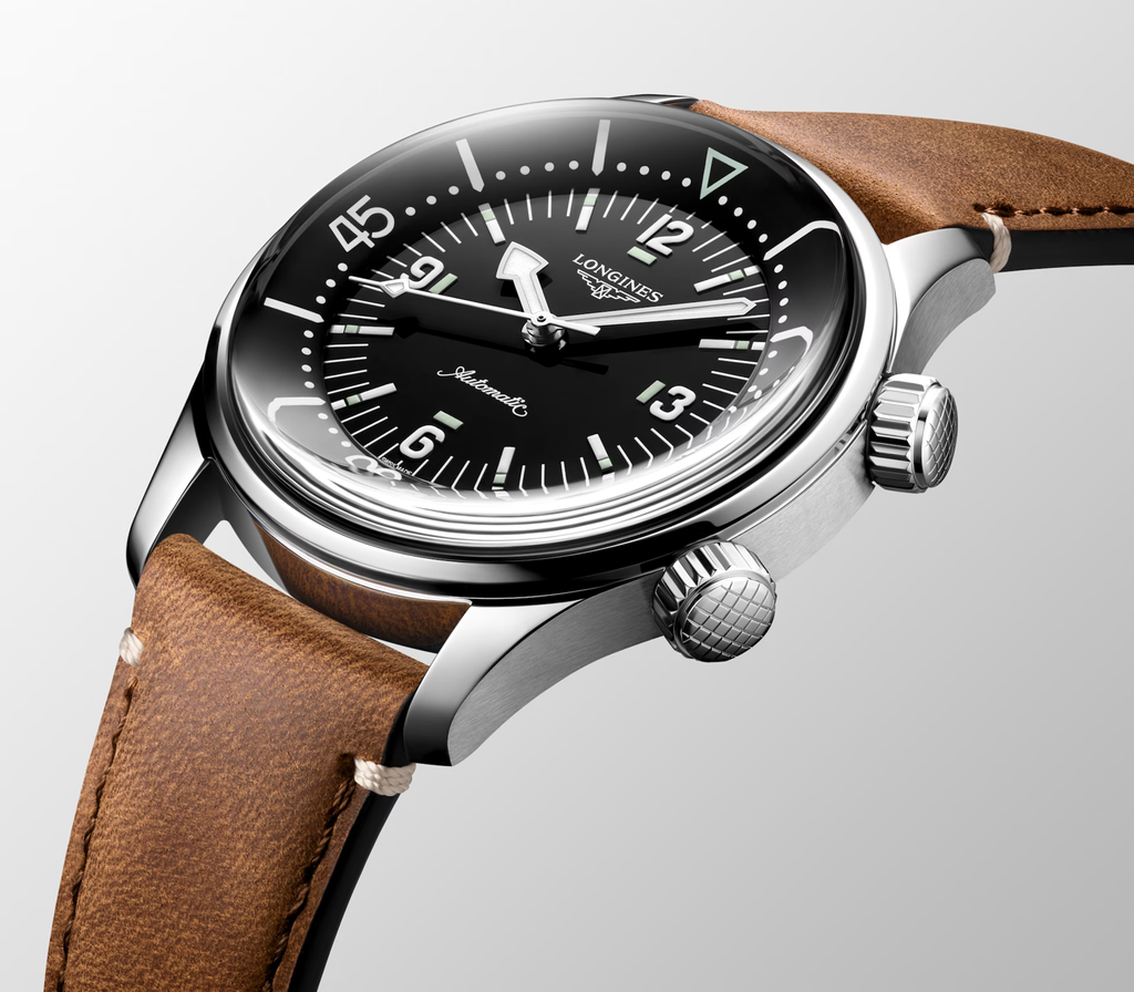 longines-legend-diver-l3-764-4-50-0-detailed-view-2286x2000-101-1698952568_219e570c-f1e7-4e27-b73a-99904e8890dd.png