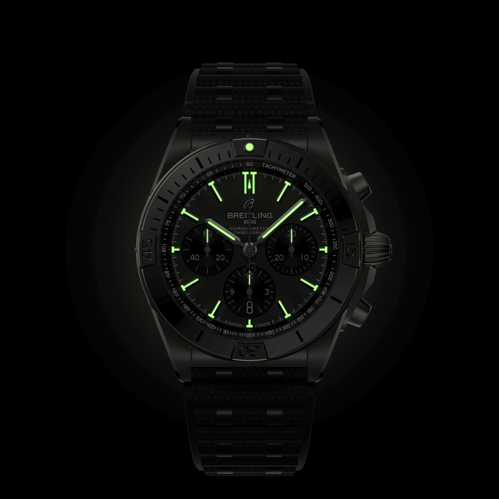 eb0134101m1s1-chronomat-b01-42-lumes_63797fcd-c547-40a6-8f06-5291baddde79.png