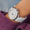 a17377211a1s1-superocean-automatic-36-on-wrist_5c552252-90f8-4d6a-adbb-29f001bde8df.png