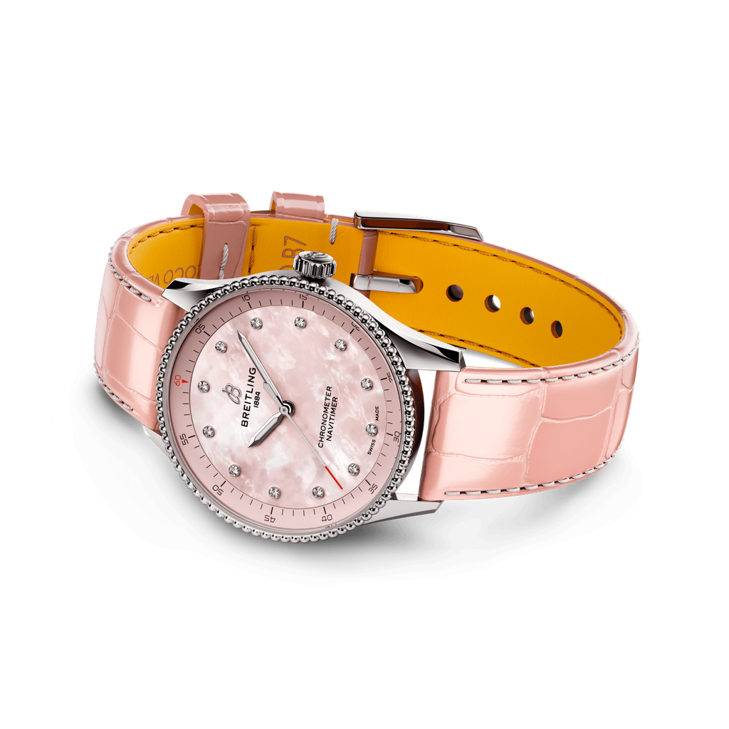 a77320d91k1p1-navitimer-32-rolled-up-2_29b59a09-4fce-44a3-84fe-89de293e5cc4.png