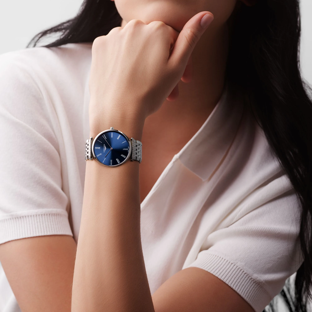 la-grande-classique-de-longines-l4-866-4-94-6-detailed-view-1_153d8afd-160b-4e43-9bce-e0d30b59bb42.png