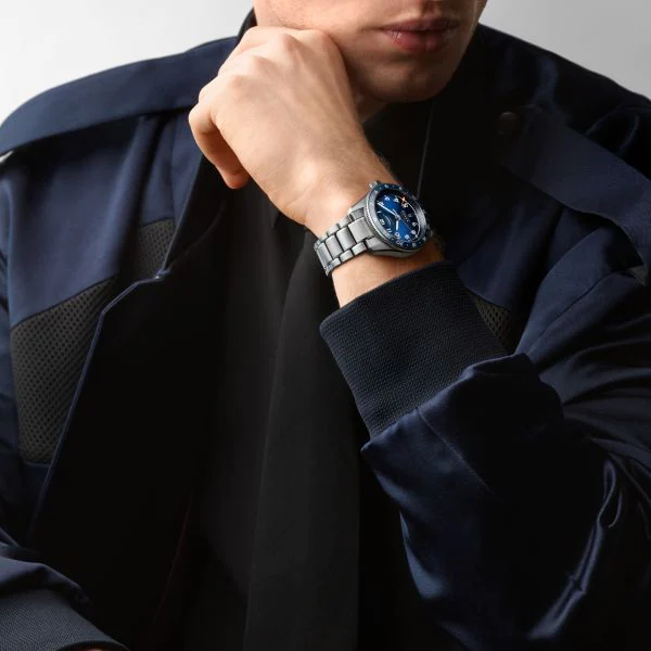 longines-spirit-l3-812-4-93-6-detailed-view-2000x2000-102-1667544752_82a7db03-c8d0-468b-ad9f-47922e6c058a.png