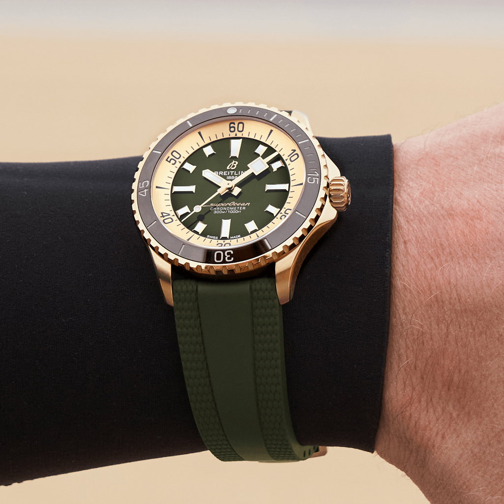 n17375201l1s1-superocean-automatic-42-on-wrist_763c89a4-3ca8-4854-910a-d5687251072b.png
