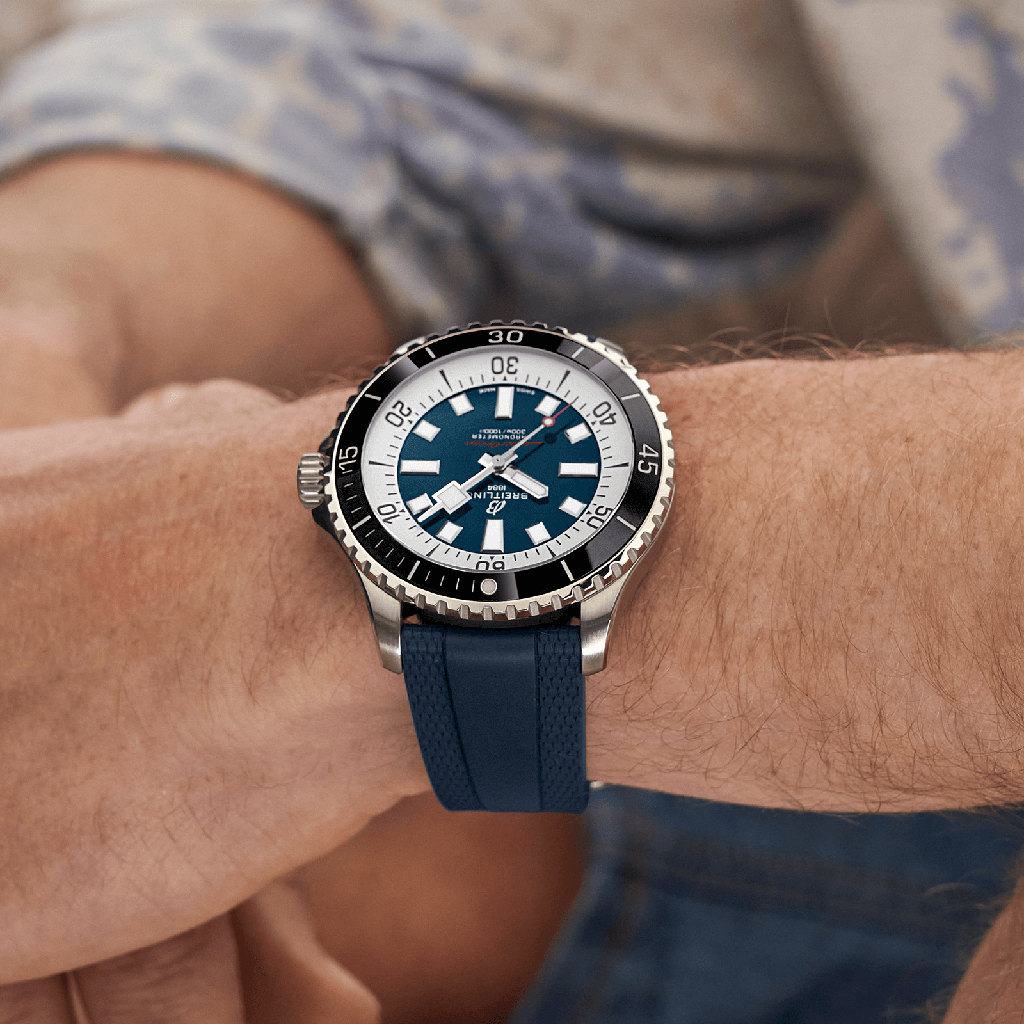 a17376211c1s1-superocean-automatic-44-on-wrist_3b0a45f0-cd91-4bed-b259-62e3e4d61002.png