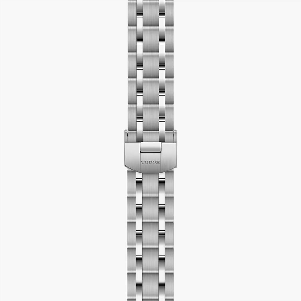 tudor-m28300-00081_e4365831-7b05-4436-8ba8-5a486e626d4b.png