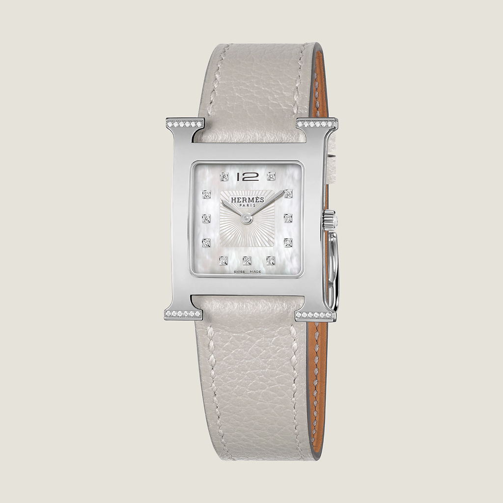 heure-h-watch-medium-model-30mm--057629ww00-front-4-300-0-1600-1600-q99_g_1195918b-7f9b-4d60-b8a3-a3b93a7cbf09.png