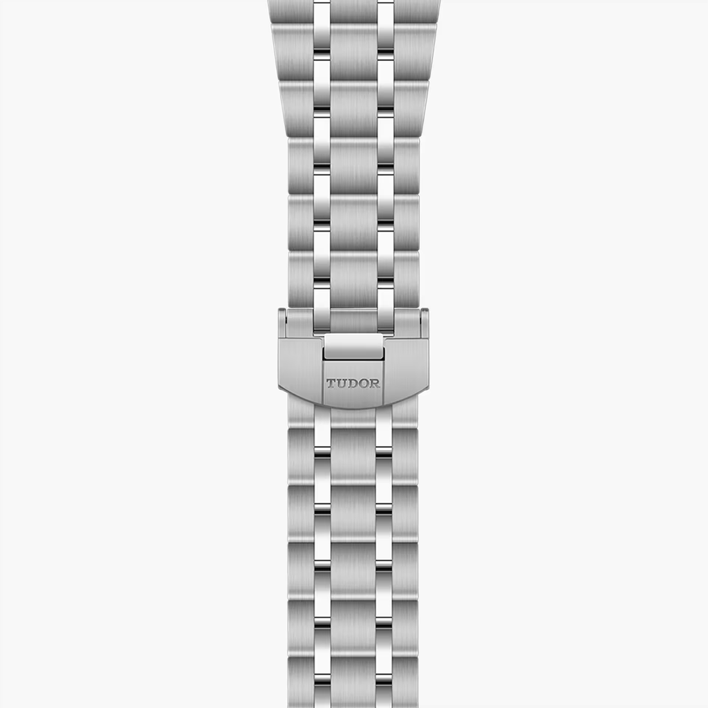 tudor-m28500-00091_5d4085e8-e0f2-4b93-a7b8-2902a348a473.png