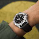 a17328101b1x1-avenger-ws-auto-42-black-ecom-2_482704c5-6fad-4995-b3e7-91892d30df6a.png