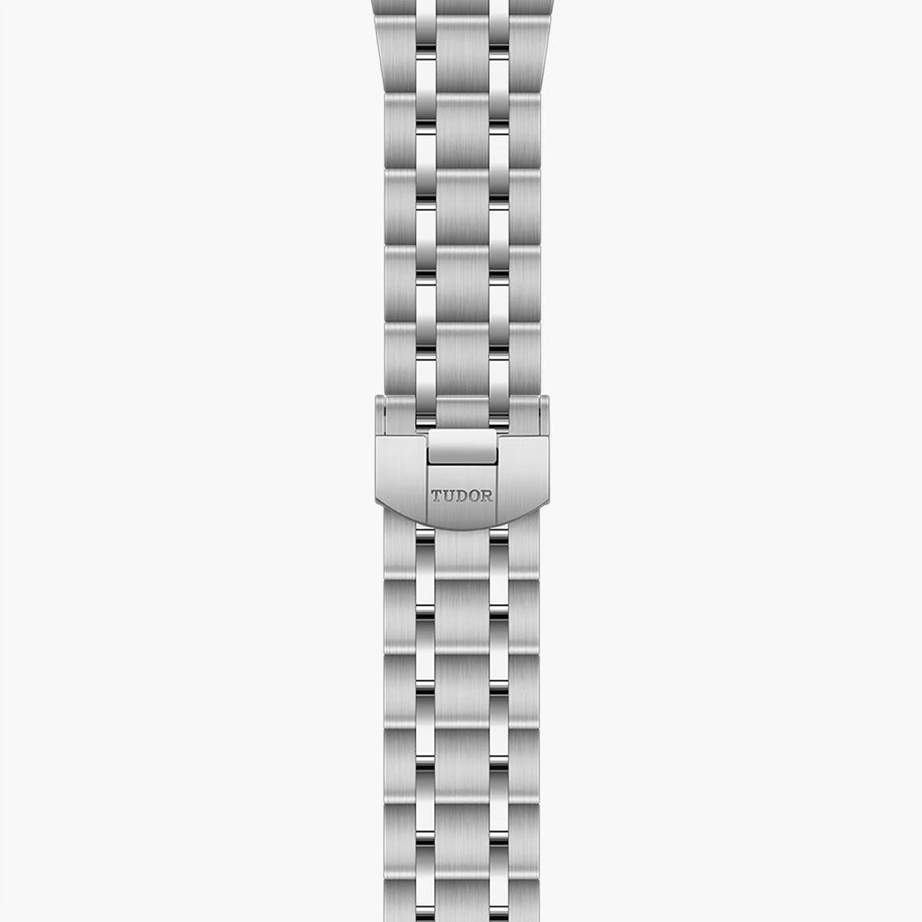 tudor-m28400-00021_312511b5-bbd5-440c-92a7-33d3ee97c441.png