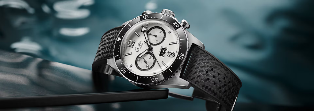 glashuette_original-w13723038033-detail-1-1920x680_9f1fefc6-9cac-4624-afd4-6387a9fdf731.png