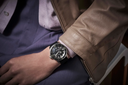5010_12b30_b64_fifty_fathoms_automatique_lifestyle_6_hodinkee_jp_rgb_68c5f142-f027-465c-922f-713e8bda380f.png