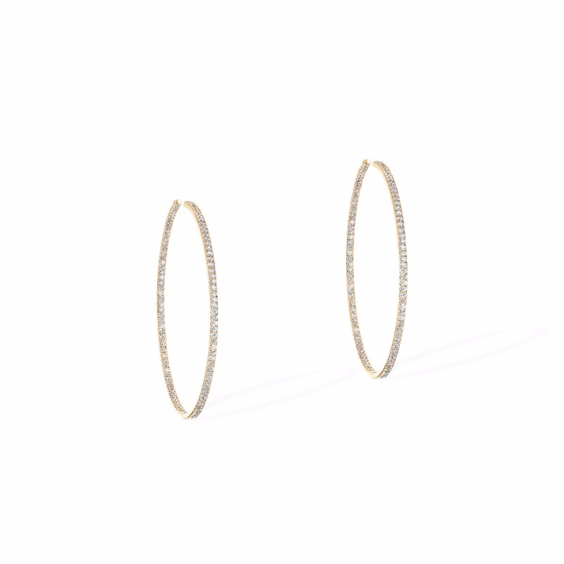 messika-creoles-gatsby-s-or-jaune-diamant_caa28941-1f0c-48b1-a3d7-d2d37b105c2d.jpg