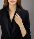 messika-bangle-move-joaillerie-pave-porte_bc757ba2-8612-4803-837e-09a4f68ca11b.jpg
