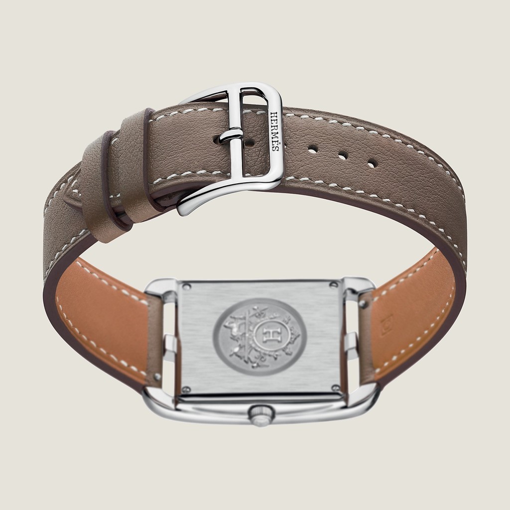 cape-cod-watch-large-model-37mm--043640ww00-back-4-300-0-1600-1600-q99_g_a2d9919d-0d67-418e-9f80-2cd71fccab24.png