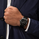 ab2030121b1s1-superocean-heritage-b20-automatic-44-on-wrist_f3fe27a2-bd87-4d12-98d0-270987661bfc.png
