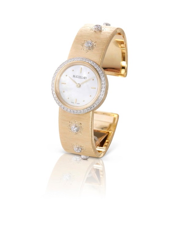 watch Macri Yellow Gold Quartz with Diamonds