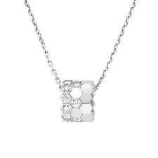 Bee de Chaumet pendant