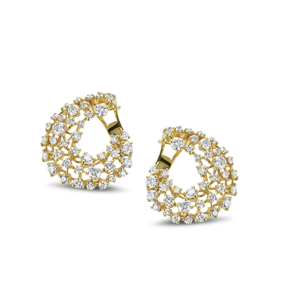 Yellow gold earrings with diamonds