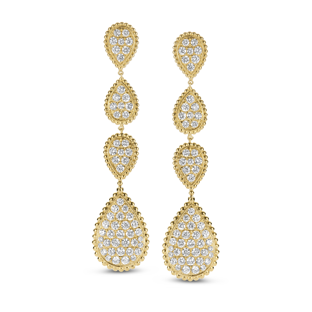Earrings with diamonds