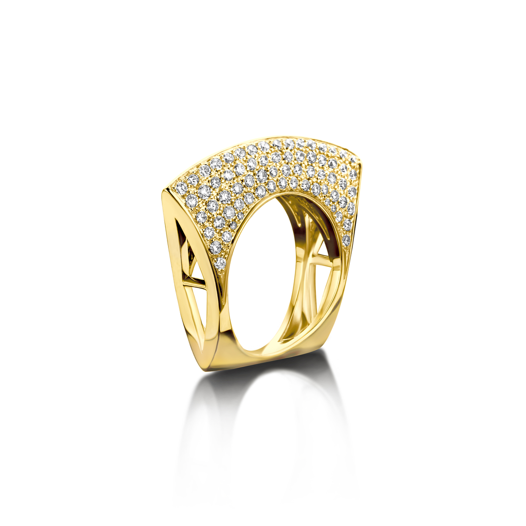 Lotus Ring in Yellow Gold with Diamonds