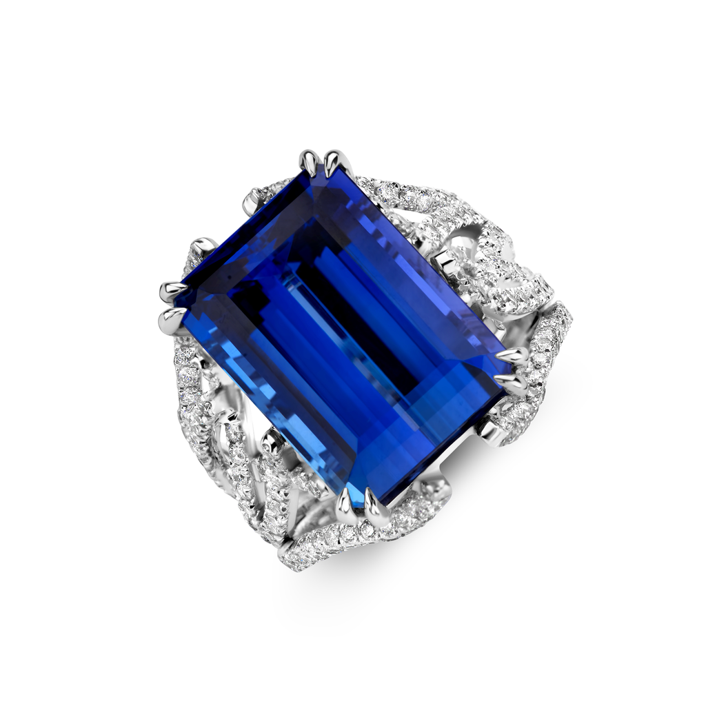 Whitegold ring with Tanzanite & diamonds