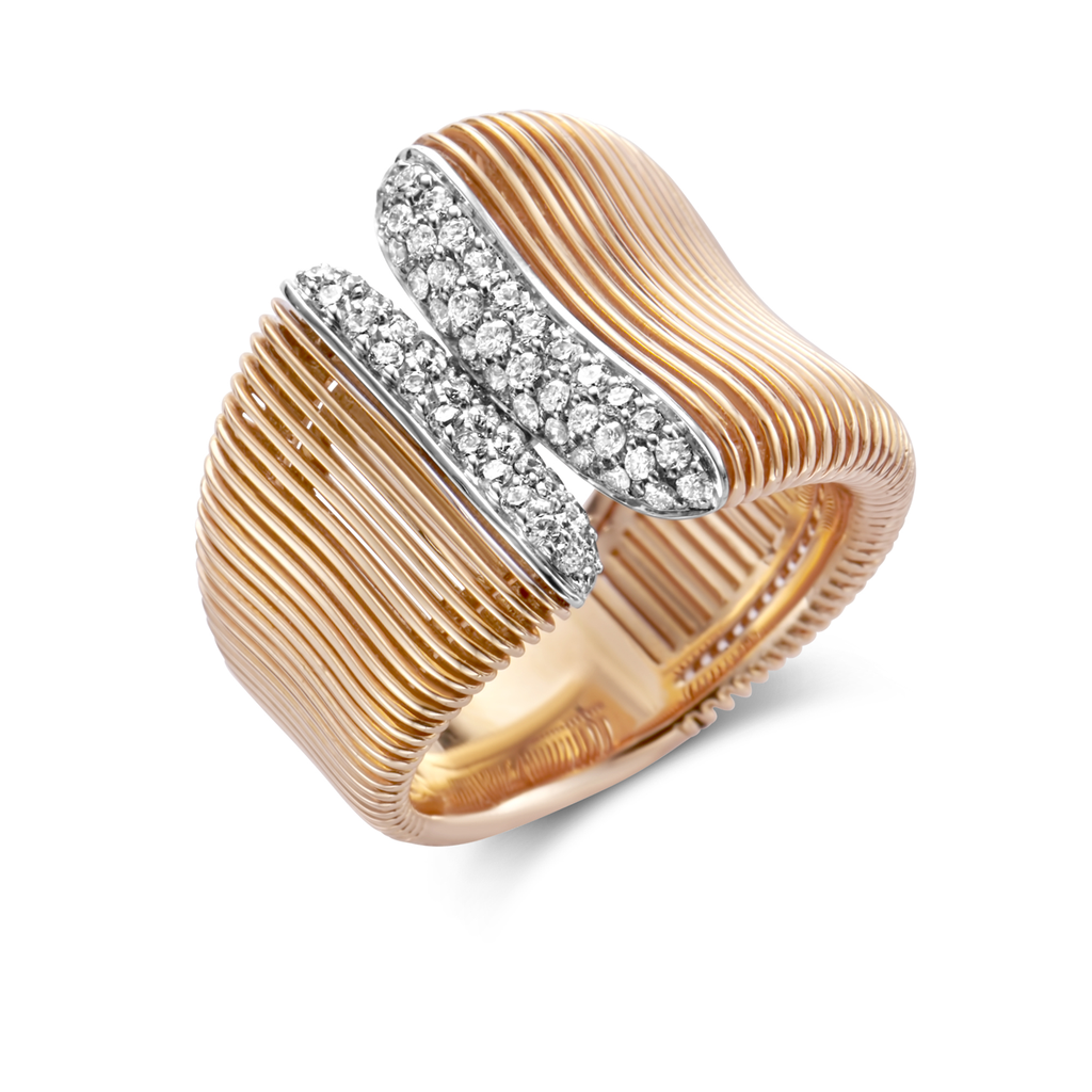 Ring pink gold diamonds